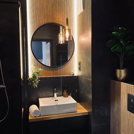 Apartment Motlawa Apartment-suna,gym&parking *